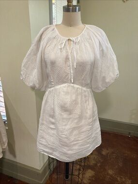 White Eyelet Puff-Sleeve Linen Tunic
